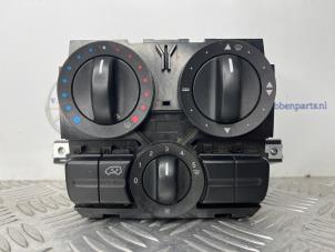 Gebruikte Chaufage Bedieningspaneel Mercedes Vito (639.6) 2.2 116 CDI 16V Euro 5 Prijs € 60,50 Inclusief btw aangeboden door van Sabben Parts