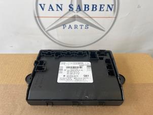 Gebruikte Module Centrale Deurvergrendeling Mercedes S (W221) 3.0 S-320 CDI 24V Prijs € 100,00 Margeregeling aangeboden door van Sabben Parts
