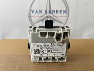 Gebruikte Deur module Mercedes CLA (118.3) 1.3 CLA-180 Turbo 16V Prijs € 25,00 Margeregeling aangeboden door van Sabben Parts