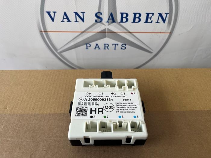 Gebruikte Deur module Mercedes C Estate (S205) C-220 CDI 2.2 16V BlueTEC Prijs € 25,00 Margeregeling aangeboden door van Sabben Parts