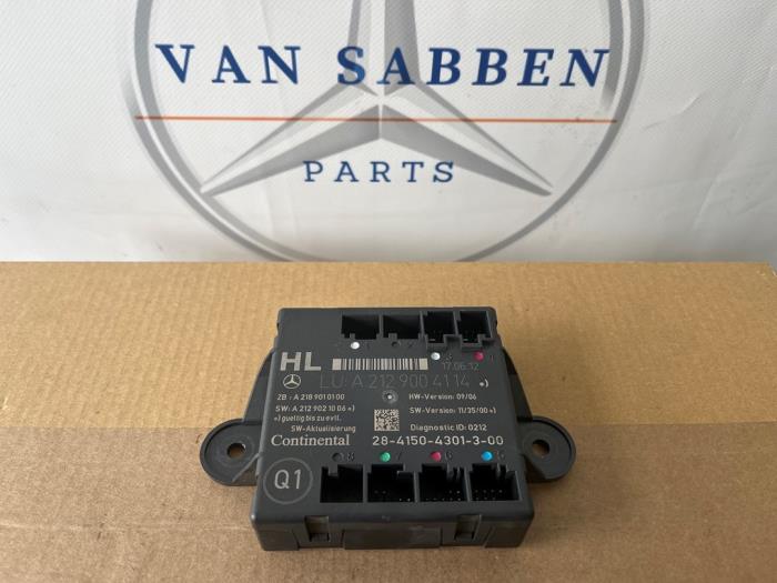 Gebruikte Deur module Mercedes E (W212) E-220 CDI 16V BlueEfficiency Prijs € 25,00 Margeregeling aangeboden door van Sabben Parts