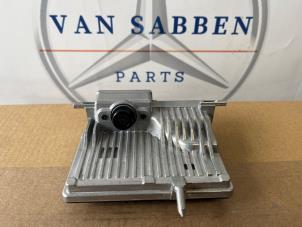 Gebruikte Camera voorzijde Mercedes C (W206) C-220d 2.0 Turbo 16V Prijs € 200,00 Margeregeling aangeboden door van Sabben Parts