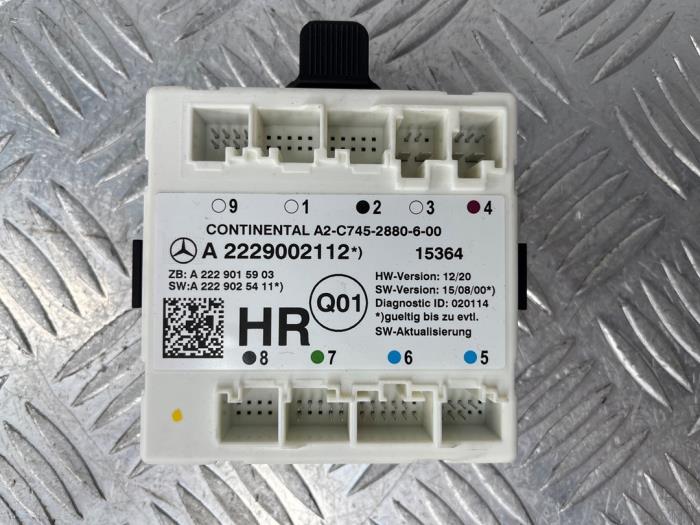 Centrale Deurvergrendelings Module van een Mercedes-Benz C (W205) C-250 2.2 CDI 16V BlueTEC, C-250d 2015