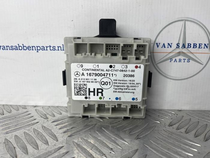 Gebruikte Module Centrale Deurvergrendeling Mercedes C (W205) C-300 2.0 Turbo 16V 4-Matic Prijs € 25,00 Margeregeling aangeboden door van Sabben Parts