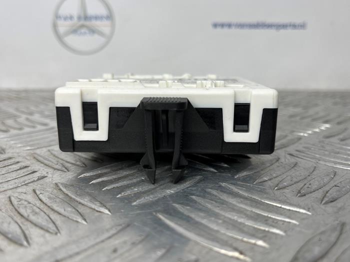 Centrale Deurvergrendelings Module van een Mercedes-Benz GLC Coupe (C253) 2.0 250 16V 4-Matic 2017