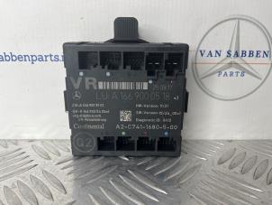 Gebruikte Deur module Mercedes A (W176) 2.0 A-250 Turbo 16V Prijs € 25,00 Margeregeling aangeboden door van Sabben Parts