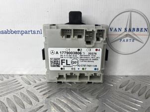 Gebruikte Centrale Deurvergrendelings Module Mercedes A (177.0) 1.3 A-160 Turbo 16V Prijs € 30,00 Margeregeling aangeboden door van Sabben Parts