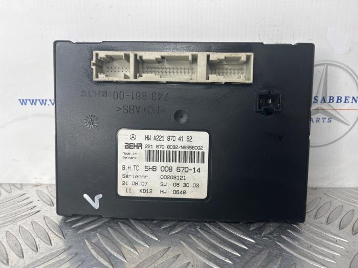 Gebruikte Climatronic module Mercedes S (W221) 3.0 S-320 CDI 24V Prijs € 75,00 Margeregeling aangeboden door van Sabben Parts