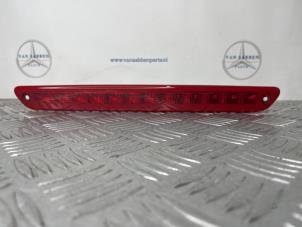 Gebruikte Extra Remlicht midden Mercedes Sprinter 3,5t (906.63) 313 CDI 16V Prijs € 30,25 Inclusief btw aangeboden door van Sabben Parts