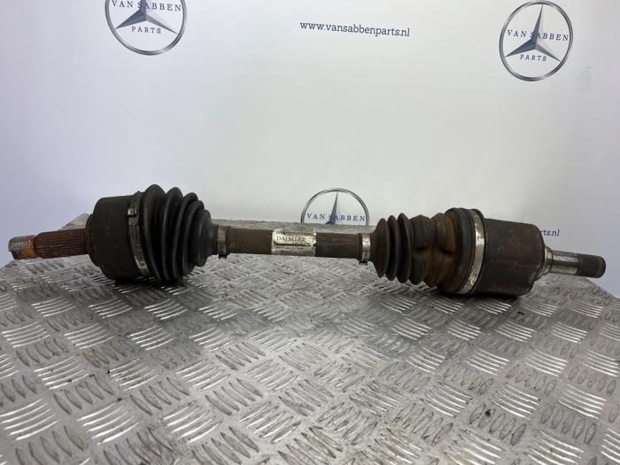 Gebruikte Steekas links-voor Mercedes Vito (447.6) 1.6 109 CDI 16V Prijs € 151,25 Inclusief btw aangeboden door van Sabben Parts