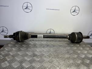 Gebruikte Steekas links-achter Mercedes Vito (447.6) 2.2 114 CDI 16V Prijs € 90,75 Inclusief btw aangeboden door van Sabben Parts