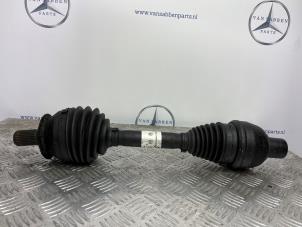 Gebruikte Steekas rechts-achter Mercedes A (W176) 1.5 A-180 CDI, A-180d 16V Prijs € 100,00 Margeregeling aangeboden door van Sabben Parts