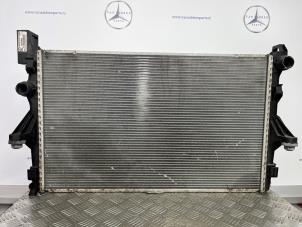 Gebruikte Radiateur Mercedes Vito (447.6) 1.6 111 CDI 16V Prijs € 121,00 Inclusief btw aangeboden door van Sabben Parts