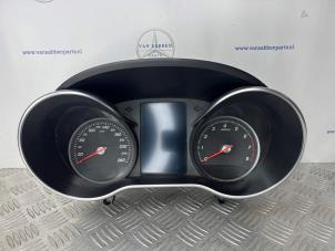 Gebruikte Kilometerteller KM Mercedes C (W205) C-180 1.6 CDI BlueTEC, C-180 d 16V Prijs € 250,00 Margeregeling aangeboden door van Sabben Parts