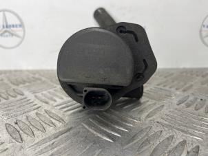 Gebruikte Waterpomp Mercedes E Estate (S212) E-200 CDI 16V BlueEfficiency,BlueTEC Prijs € 20,00 Margeregeling aangeboden door van Sabben Parts