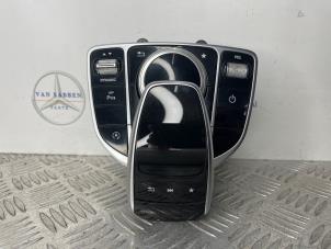 Gebruikte Regelunit Multi Media Mercedes C (W205) C-200 1.6 CDI BlueTEC, C-200 d 16V Prijs € 100,00 Margeregeling aangeboden door van Sabben Parts