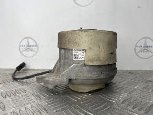 Gebruikte Motorrubber Mercedes GLC (X253) 3.0 350d V6 24V 4-Matic Prijs € 50,00 Margeregeling aangeboden door van Sabben Parts