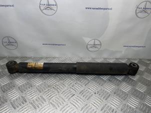 Gebruikte Schokdemper links-achter Mercedes Sprinter 3,5t (907.6/910.6) 315 CDI 2.0 D FWD Prijs € 36,30 Inclusief btw aangeboden door van Sabben Parts