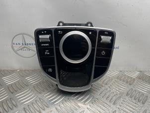 Gebruikte Multi Media Regelunit Mercedes C (C205) C-250d 2.2 16V BlueTEC 4-Matic Prijs € 175,00 Margeregeling aangeboden door van Sabben Parts
