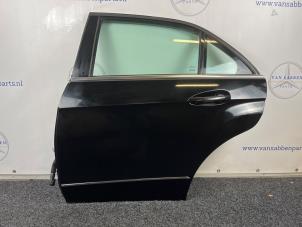 Gebruikte Deur 4Deurs links-achter Mercedes E (W212) E-200 CGI 16V BlueEfficiency Prijs € 100,00 Margeregeling aangeboden door van Sabben Parts