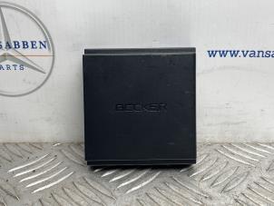 Gebruikte Module Navigatie Mercedes A (W176) 2.2 A-200 CDI, A-200d 16V Prijs € 100,00 Margeregeling aangeboden door van Sabben Parts