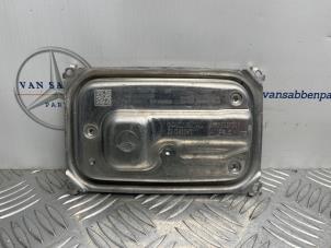 Gebruikte Xenon module Mercedes E (W213) E-200 2.0 Turbo 16V Prijs € 75,00 Margeregeling aangeboden door van Sabben Parts