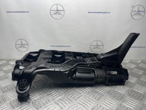 Gebruikte Oliepomp Mercedes Sprinter 3,5t (906.63) 314 CDI 16V Prijs € 121,00 Inclusief btw aangeboden door van Sabben Parts