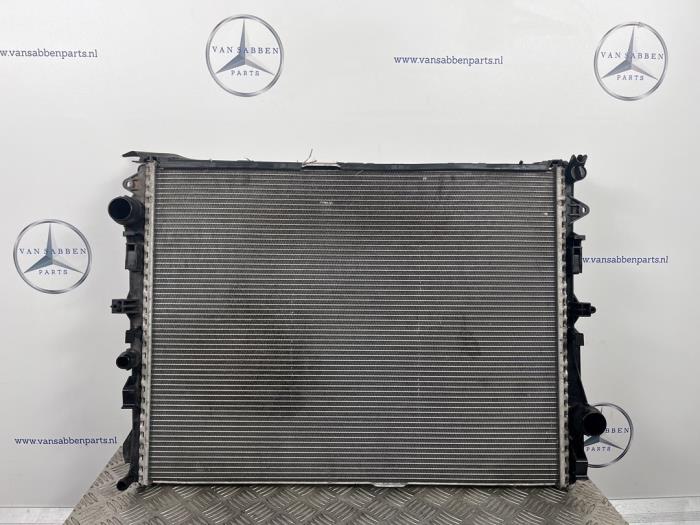 Gebruikte Radiateur Mercedes Vito (447.6) 2.0 119 CDI 16V Prijs € 121,00 Inclusief btw aangeboden door van Sabben Parts