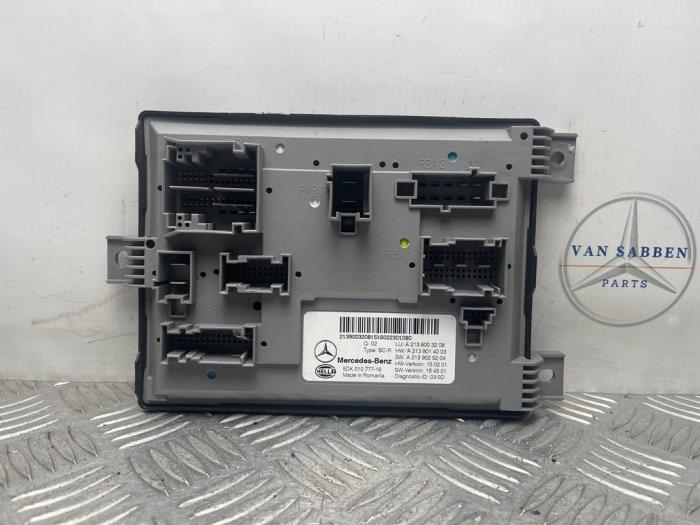 Gebruikte Comfort Module Mercedes E (W213) E-200d 2.0 Turbo 16V Prijs € 75,00 Margeregeling aangeboden door van Sabben Parts