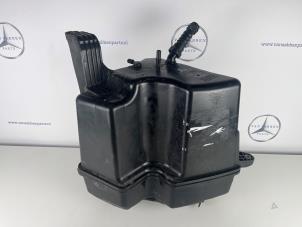 Gebruikte Tank adblue Mercedes Sprinter 3,5t (907.6/910.6) 311 CDI 2.0 D RWD Prijs € 847,00 Inclusief btw aangeboden door van Sabben Parts
