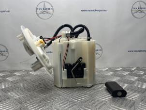 Gebruikte Tank element Pomp Mercedes A (W176) 1.6 A-180 16V Prijs € 50,00 Margeregeling aangeboden door van Sabben Parts