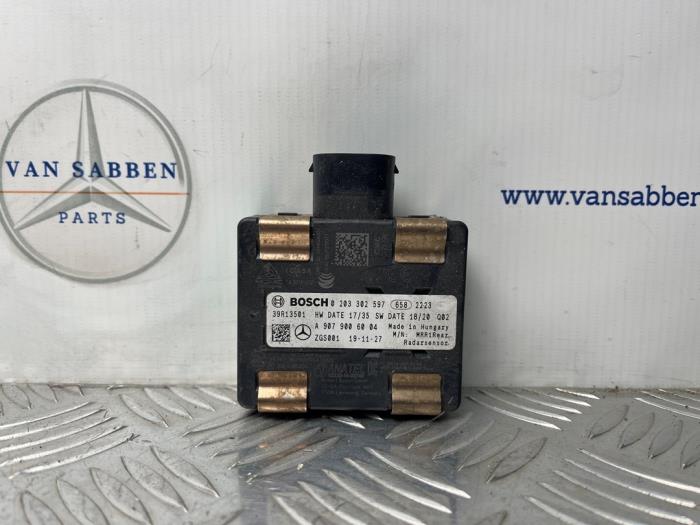 Gebruikte Radar sensor Mercedes Sprinter 3,5t (907.6/910.6) 317 CDI 2.0 D RWD Prijs € 121,00 Inclusief btw aangeboden door van Sabben Parts