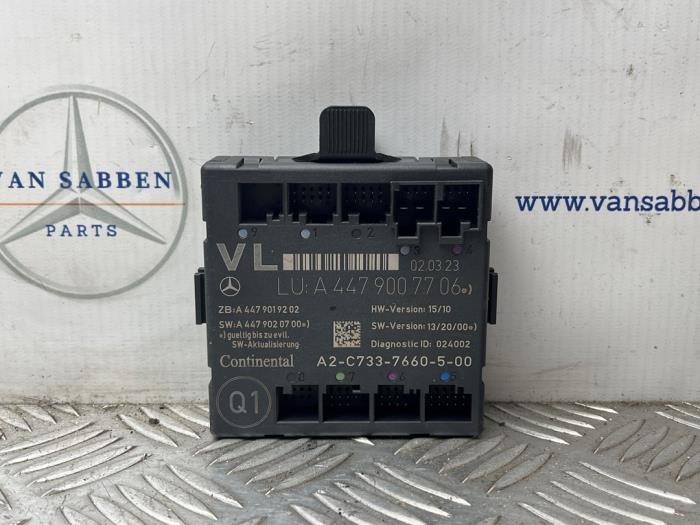 Gebruikte Deur module Mercedes Vito (447.6) 2.0 114 CDI 16V Prijs € 60,50 Inclusief btw aangeboden door van Sabben Parts