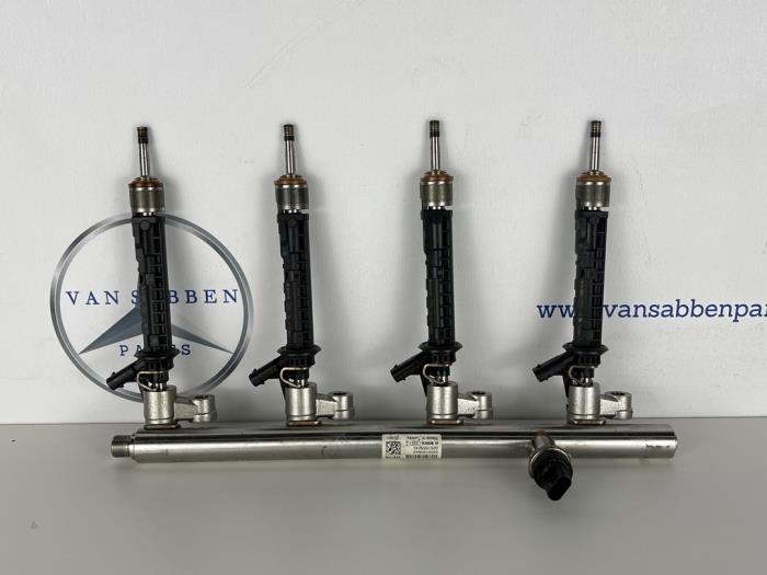 Gebruikte Verstuiver brug Mercedes C (W206) C-180 1.5 EQ Boost Prijs € 250,00 Margeregeling aangeboden door van Sabben Parts