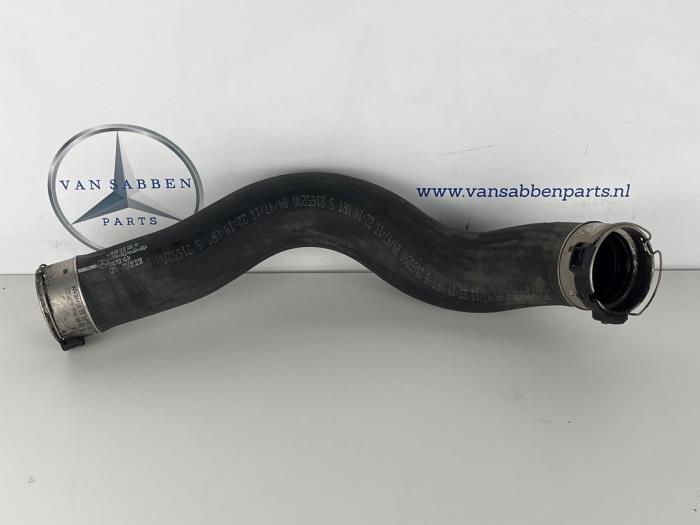 Gebruikte Intercooler Slang Mercedes B (W246/W242) 1.5 B-160 CDI,d 16V Prijs € 25,00 Margeregeling aangeboden door van Sabben Parts