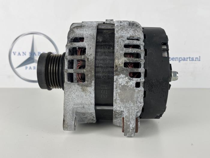 Gebruikte Dynamo Mercedes A (W176) 2.0 A-250 Turbo 16V 4-Matic Prijs € 50,00 Margeregeling aangeboden door van Sabben Parts