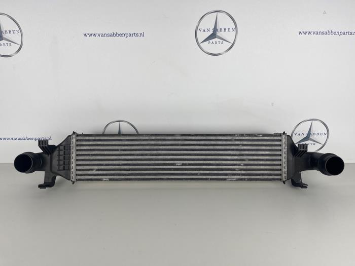 Gebruikte Intercooler Mercedes A (W176) 1.6 A-180 16V Prijs € 100,00 Margeregeling aangeboden door van Sabben Parts