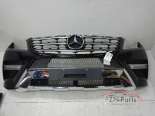 Gebruikte Bumper voor Mercedes ML III (166) Prijs € 2.499,00 Inclusief btw aangeboden door FZN Parts