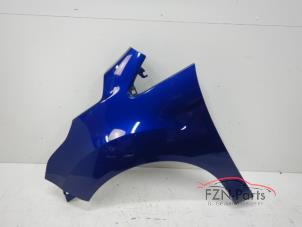 Gebruikte Voorscherm links Diversen Diversen Prijs € 149,00 Inclusief btw aangeboden door FZN Parts
