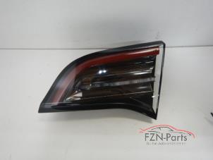 Gebruikte Achterlicht rechts Tesla Model 3 Prijs € 175,00 Inclusief btw aangeboden door FZN Parts