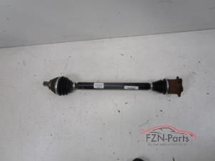 Gebruikte Aandrijfas rechts-voor Volkswagen Golf VII (AUA) Prijs € 199,00 Inclusief btw aangeboden door FZN Parts