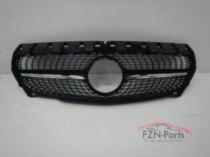 Gebruikte Grille Mercedes CLA Prijs € 349,00 Inclusief btw aangeboden door FZN Parts