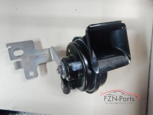 Gebruikte Toeter Volkswagen Golf VII (AUA) Prijs € 25,00 Inclusief btw aangeboden door FZN Parts
