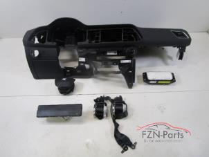Gebruikte Airbag set + dashboard Seat Ateca (5FPX) Prijs € 1.599,00 Inclusief btw aangeboden door FZN Parts
