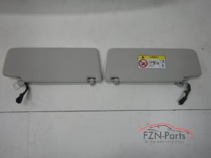 Gebruikte Zonneklep set Volkswagen Tiguan Prijs € 99,00 Inclusief btw aangeboden door FZN Parts