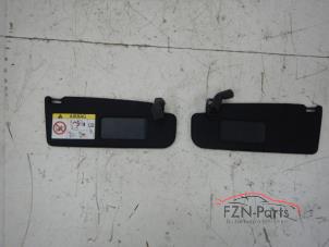 Gebruikte Zonneklep set Volkswagen Scirocco Prijs € 68,99 Inclusief btw aangeboden door FZN Parts