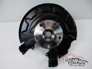 Gebruikte Fusee links-voor Volkswagen Golf VII (AUA) Prijs € 249,01 Inclusief btw aangeboden door FZN Parts