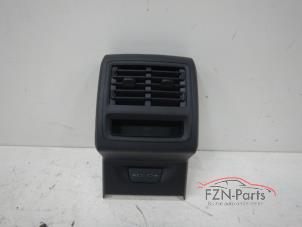 Gebruikte Armleuning Volkswagen Golf Prijs € 119,00 Inclusief btw aangeboden door FZN Parts