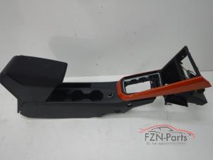 Gebruikte Armsteun Volkswagen Polo VI (AW1) Prijs € 249,01 Inclusief btw aangeboden door FZN Parts