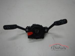 Gebruikte Combischakelaar Stuurkolom Volkswagen Tiguan Prijs € 149,00 Inclusief btw aangeboden door FZN Parts